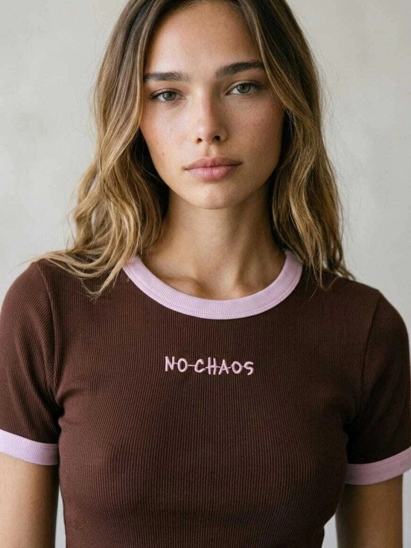 Remera "no chaos"