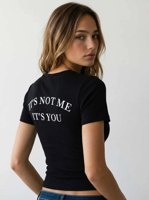 Remera "its not me"